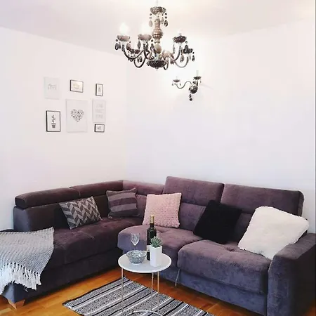Apartment Studio Apartman Bacinka *